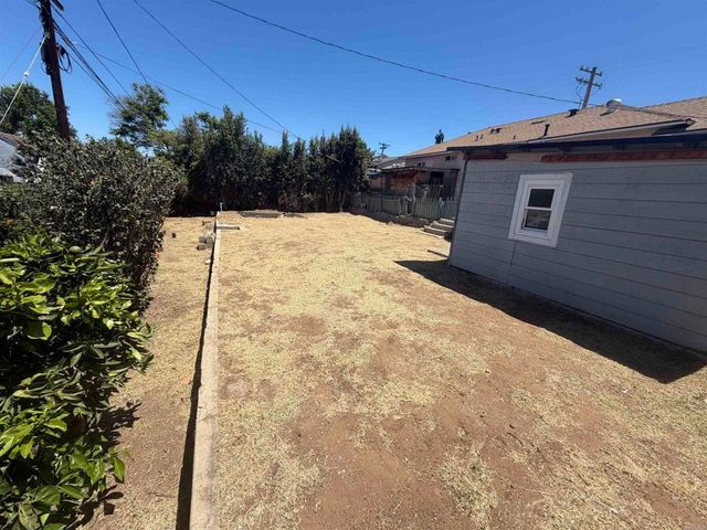 2018 SKYLINE Street, Lemon Grove, CA 91945