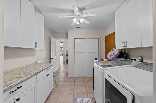 11001 SW Hawkview Circle, Stuart, FL 34997