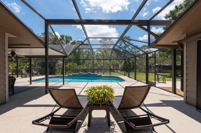 11001 SW Hawkview Circle, Stuart, FL 34997