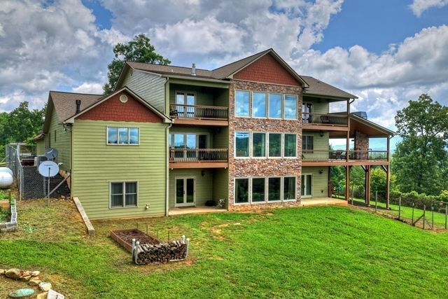 384 Dean Road, Mineral Bluff, GA 30559