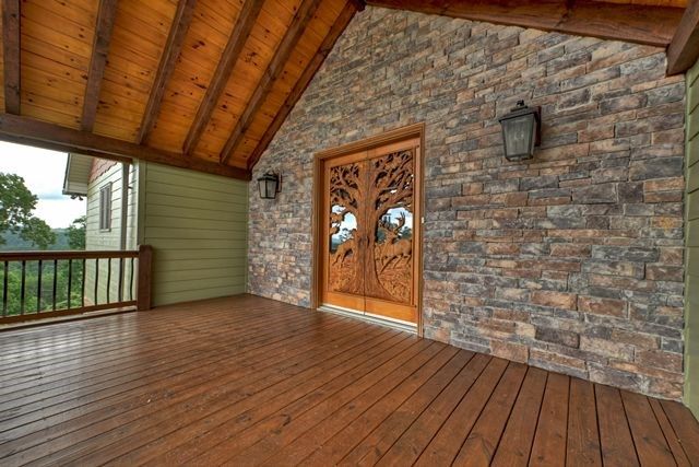 384 Dean Road, Mineral Bluff, GA 30559
