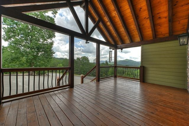 384 Dean Road, Mineral Bluff, GA 30559