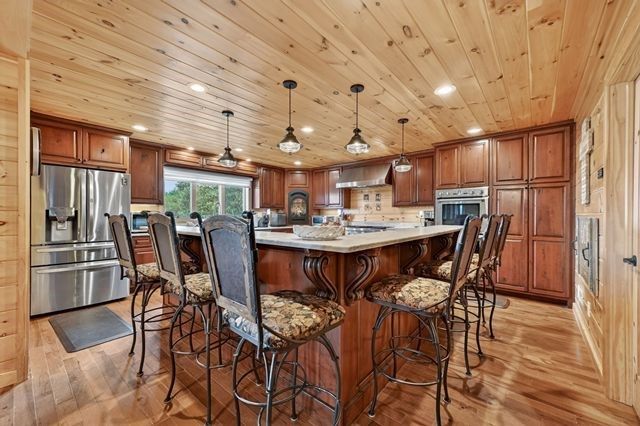 384 Dean Road, Mineral Bluff, GA 30559