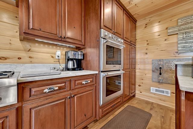 384 Dean Road, Mineral Bluff, GA 30559