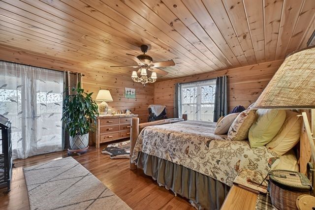 384 Dean Road, Mineral Bluff, GA 30559