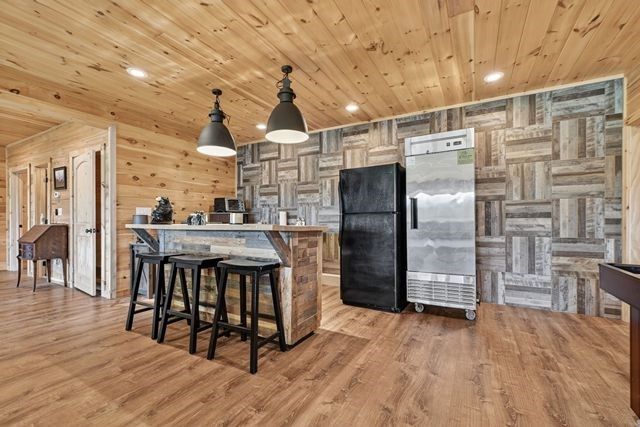 384 Dean Road, Mineral Bluff, GA 30559