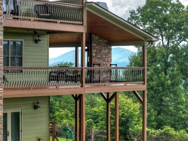 384 Dean Road, Mineral Bluff, GA 30559