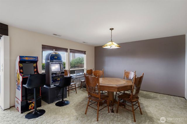 20 Jackson Lane, Port Ludlow, WA 98365