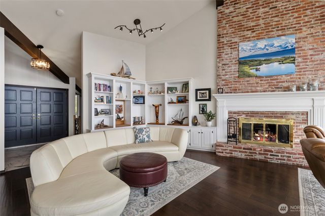 20 Jackson Lane, Port Ludlow, WA 98365