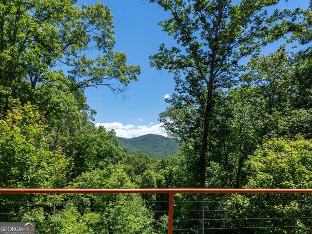 420 Hidden Acres Lane, Clayton, GA 30525