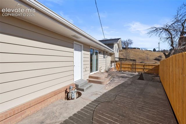 2905 Garden Hill Drive, Colorado Springs, CO 80904