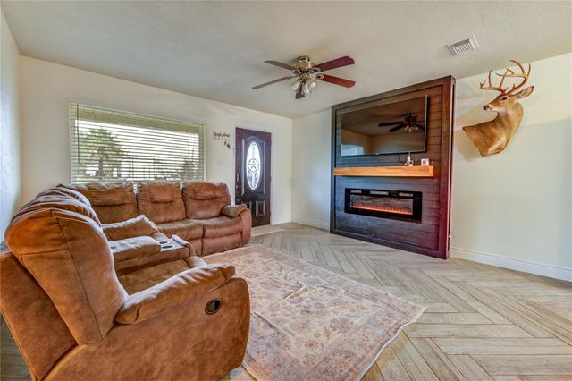 7706 Colston Place, Santa Fe, TX 77510