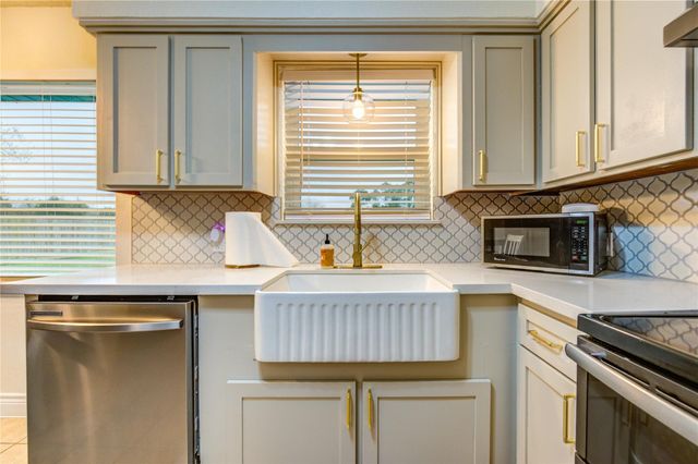 7706 Colston Place, Santa Fe, TX 77510