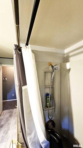 1216 S 17TH Street, Herrin, IL 62948