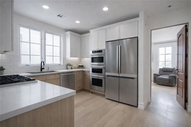 407 Goldenrod, Corona Del Mar (newport Beach), CA 92625