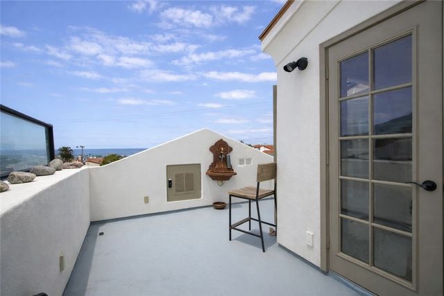 407 Goldenrod, Corona Del Mar (newport Beach), CA 92625