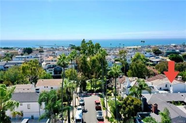 407 Goldenrod, Corona Del Mar (newport Beach), CA 92625