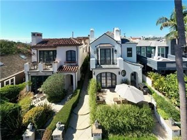 407 Goldenrod, Corona Del Mar (newport Beach), CA 92625
