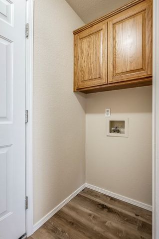 2704 W Easy Street, Rogers, AR 72756