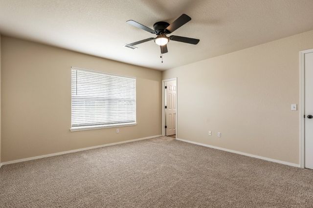 2704 W Easy Street, Rogers, AR 72756