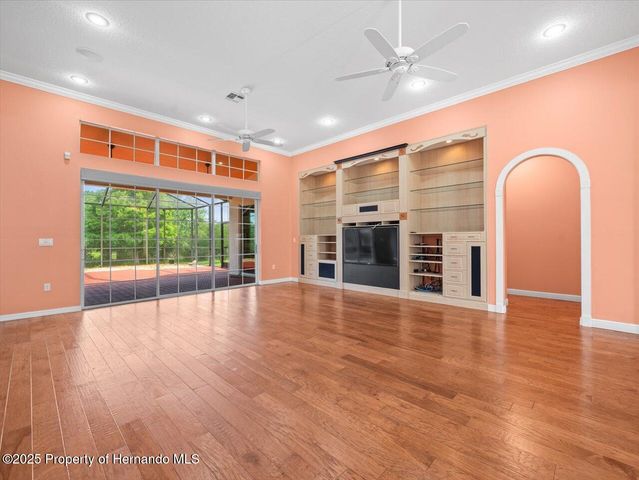 8698 Mississippi Run, Weeki Wachee, FL 34613