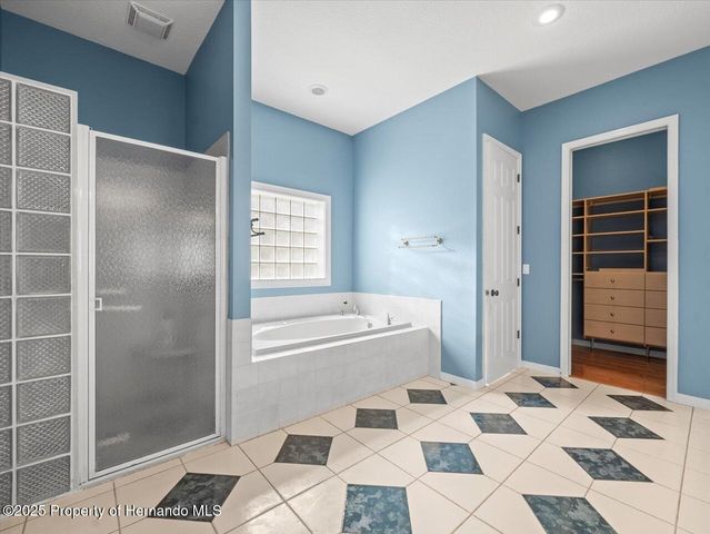 8698 Mississippi Run, Weeki Wachee, FL 34613