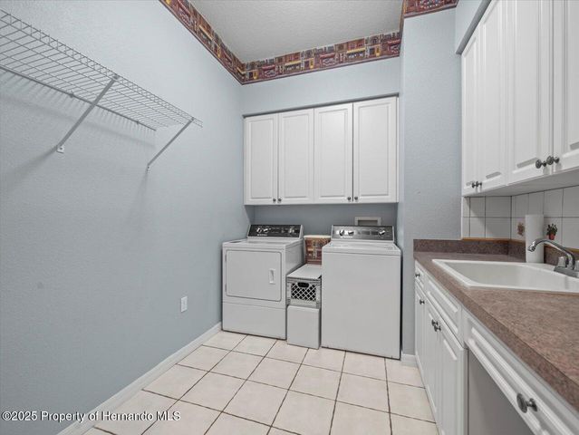 8698 Mississippi Run, Weeki Wachee, FL 34613