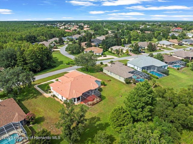 8698 Mississippi Run, Weeki Wachee, FL 34613