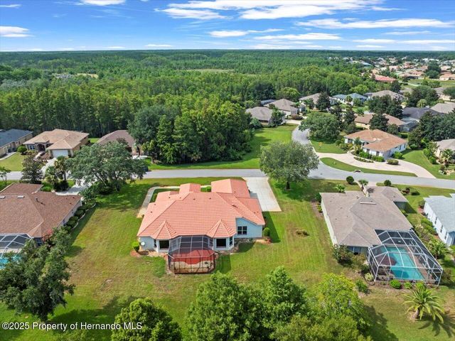 8698 Mississippi Run, Weeki Wachee, FL 34613