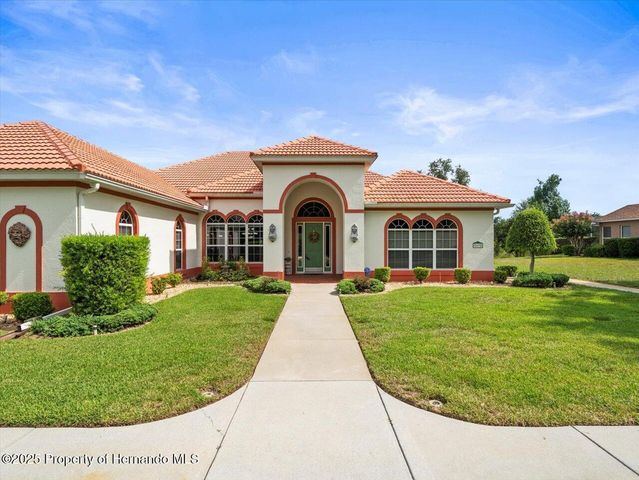 8698 Mississippi Run, Weeki Wachee, FL 34613