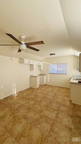 616 Fig Street, Bakersfield, CA 93304