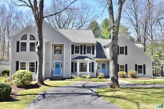 112 Southridge Road, Southbury, CT 06488