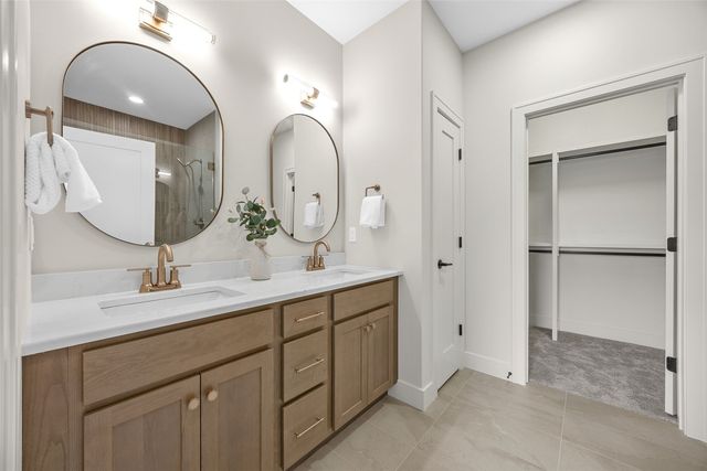 970 17th Ave SW, Mt Vernon, IA 52314