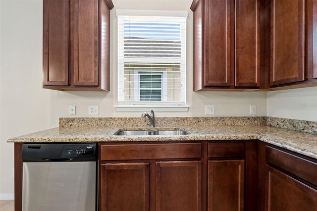 4850 SOUTHLAWN AVENUE, Orlando, FL 32811
