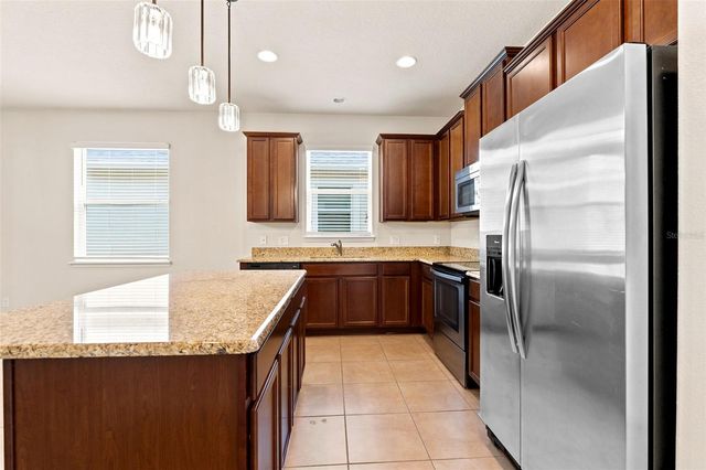 4850 SOUTHLAWN AVENUE, Orlando, FL 32811