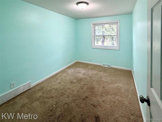 5036 Beecher Road, Flint, MI 48532