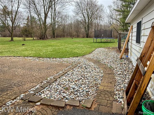 5036 Beecher Road, Flint, MI 48532