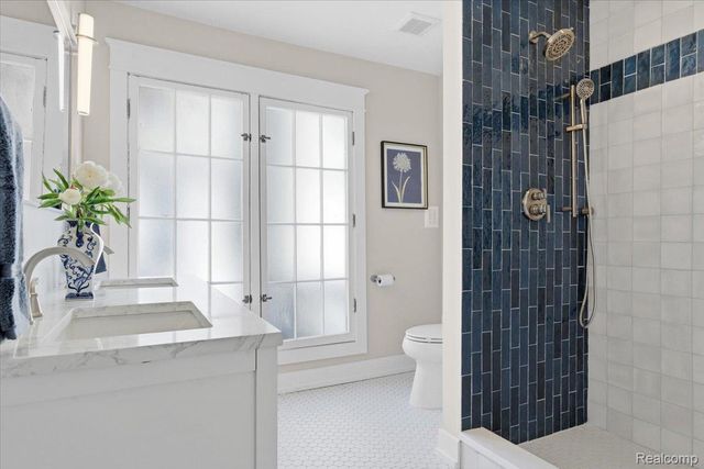 7873 Van Dyke Place, Detroit, MI 48214