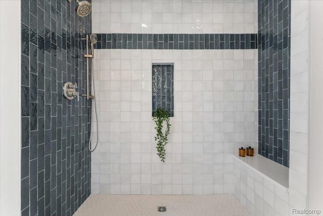 7873 Van Dyke Place, Detroit, MI 48214