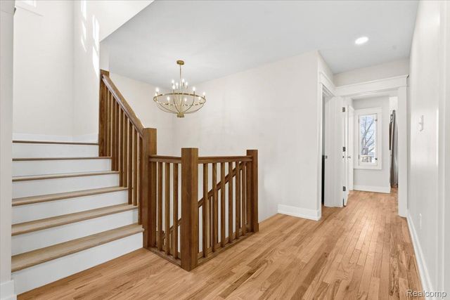 7873 Van Dyke Place, Detroit, MI 48214