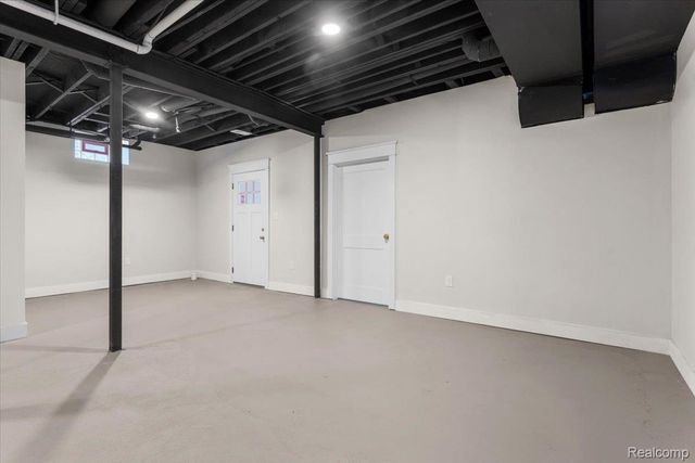 7873 Van Dyke Place, Detroit, MI 48214