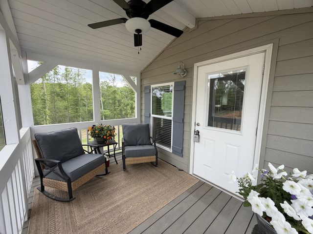 112 Pine Grove Ln, Dover, TN 37058