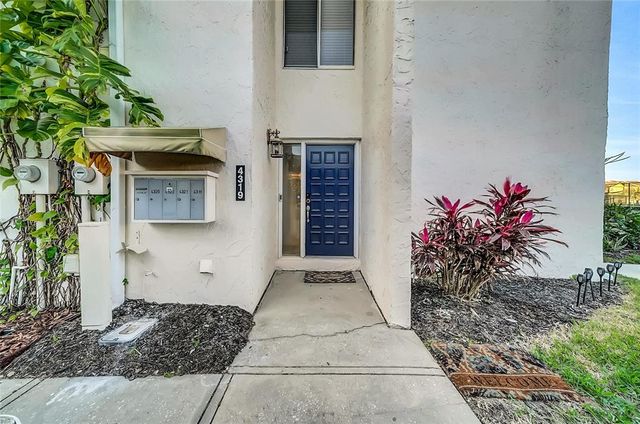 4319 HARBOR HOUSE DRIVE, Tampa, FL 33615