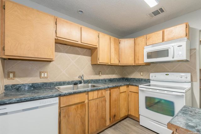 3518 Stoney Bluff, San Antonio, TX 78247