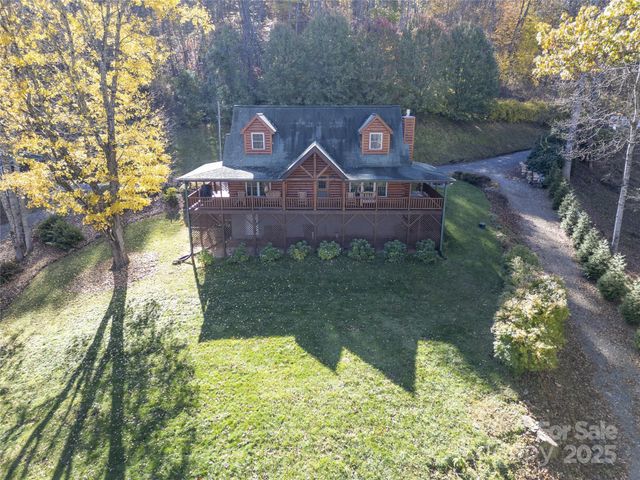 17 Aaron Way, Waynesville, NC 28786