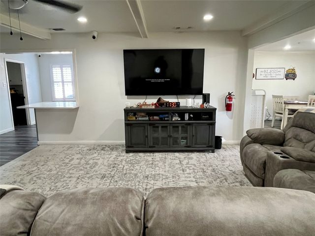 5302 Vale Street, Greenville, TX 75402