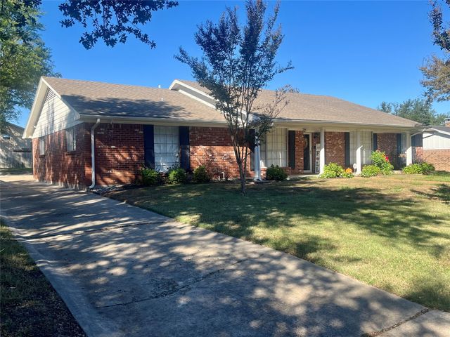 5302 Vale Street, Greenville, TX 75402