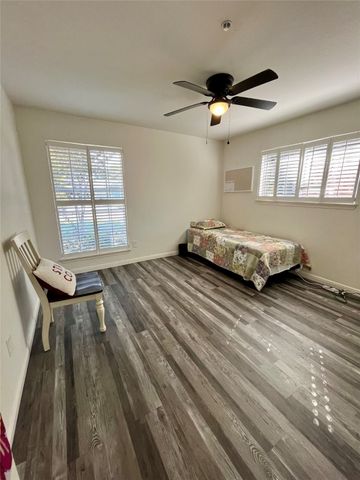 5302 Vale Street, Greenville, TX 75402