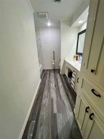 5302 Vale Street, Greenville, TX 75402