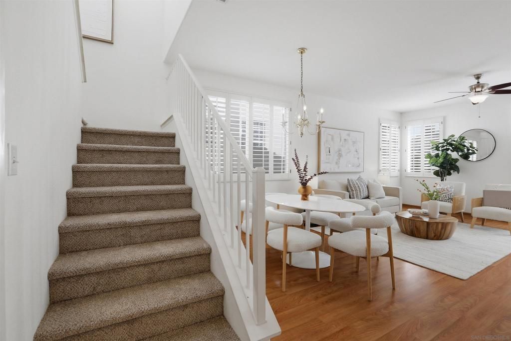 Image 12 of property listing at 8291 Gold Coast Dr 8, San Diego, CA 92126